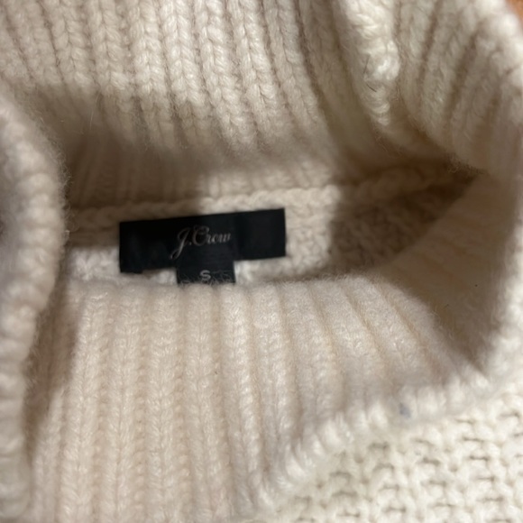 J Crew Front-pocket turtleneck merino wool sweater - Picture 6 of 8
